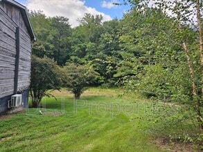 1273 Harbin Rd in Dandridge, TN - Building Photo - Building Photo