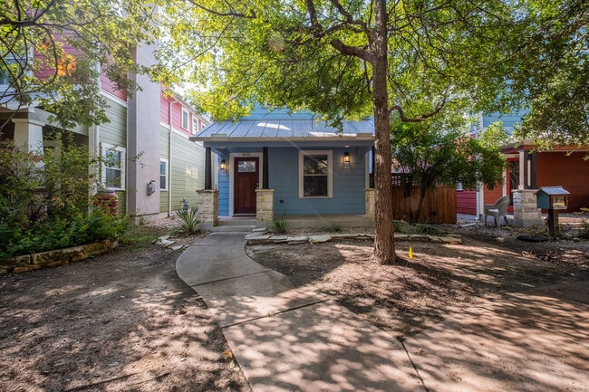 4112 Scales St in Austin, TX - Building Photo - Building Photo