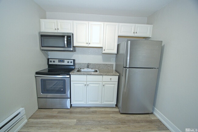 1953 Wedekind Rd in Reno, NV - Building Photo - Building Photo