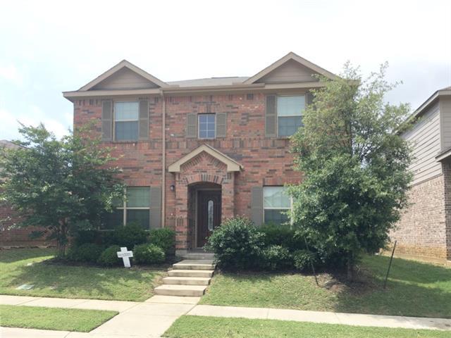 9108 Spurs Trail in Cross Roads, TX - Building Photo