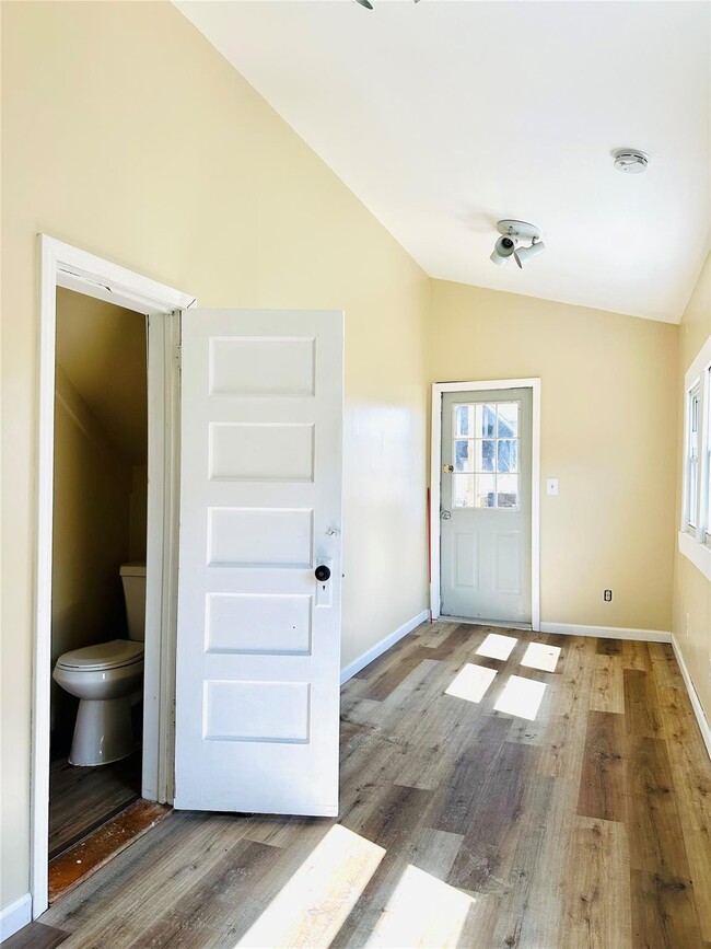 545 Broadway in Monticello, NY - Building Photo - Building Photo