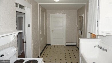 276 E Main St in Westminster, MD - Building Photo - Building Photo