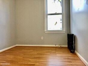 41 W 54th St in Bayonne, NJ - Building Photo - Building Photo