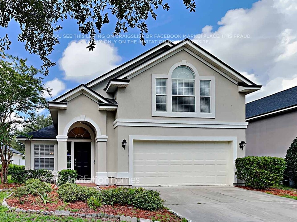 14857 Falling Waters Dr in Jacksonville, FL - Building Photo