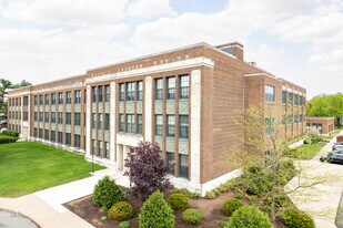 East High Apartments in Wausau, WI - Building Photo