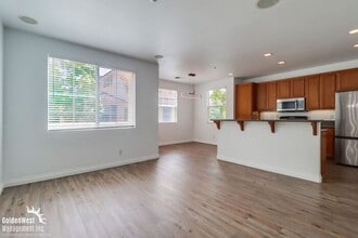 1286 Fools Gold Way in Chula Vista, CA - Building Photo - Building Photo