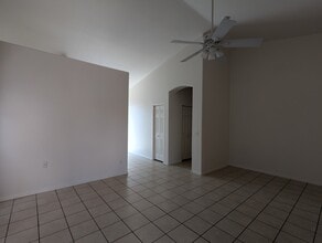 8947 E Crescent Ave in Mesa, AZ - Building Photo - Building Photo