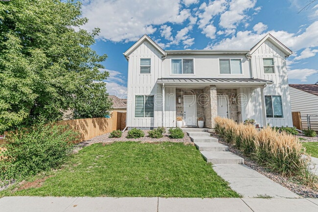 2570 S Cherokee St in Denver, CO - Building Photo - Building Photo