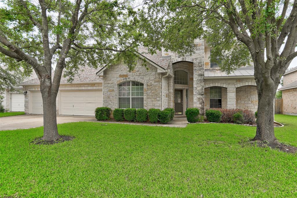 3129 Goldenoak Cir in Round Rock, TX - Building Photo