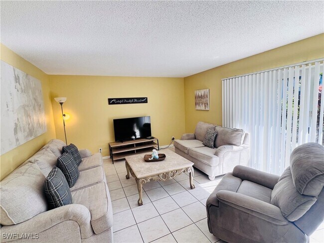 255 Palm Dr in Naples, FL - Building Photo - Building Photo