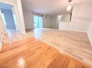 113 Lionheart Ln in West Deptford, NJ - Foto de edificio - Building Photo