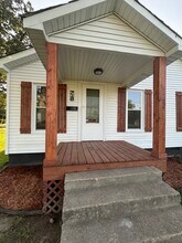 718 S Pine St in Rector, AR - Building Photo - Building Photo