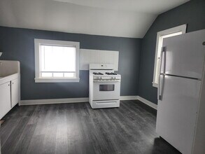 1801 N Wisconsin St in Racine, WI - Building Photo - Building Photo