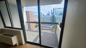 45 River Dr S, Unit 2703 in Jersey City, NJ - Building Photo - Building Photo