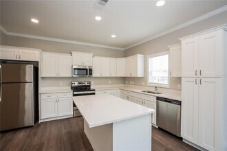 1311 28th St S in St. Petersburg, FL - Building Photo - Building Photo