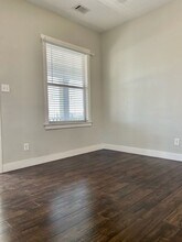 576 N 400 W in Salt Lake City, UT - Foto de edificio - Building Photo