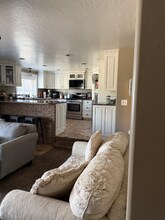 1185 W 2400 S St in Mapleton, UT - Building Photo - Building Photo