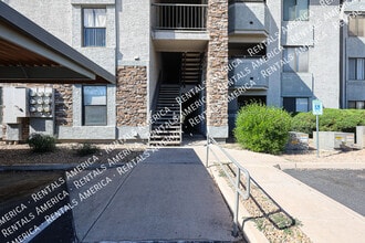 2025 E Campbell Ave in Phoenix, AZ - Building Photo - Building Photo