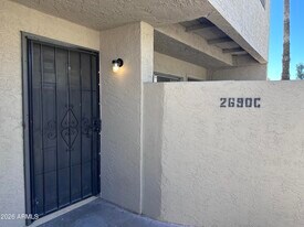 2690 N 43rd Ave in Phoenix, AZ - Building Photo
