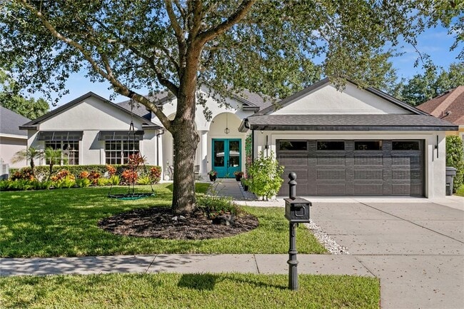 2107 Branch Hill St in Tampa, FL - Building Photo - Building Photo