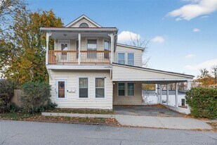 11 Zimmer Ave in Poughkeepsie, NY - Building Photo