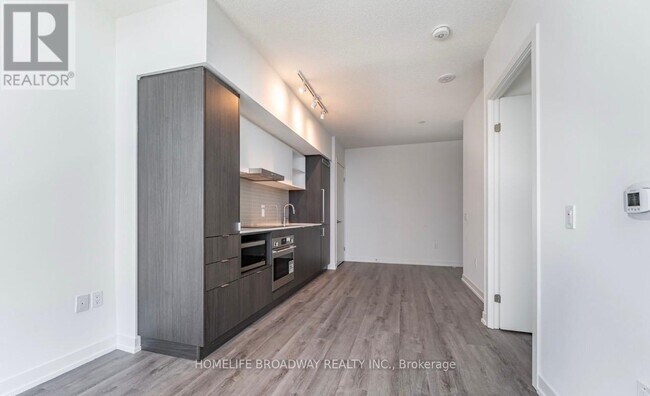 138 Downes St in Toronto, ON - Building Photo - Building Photo