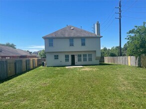 2103 Weathersfield Trace Cir in Houston, TX - Building Photo - Building Photo