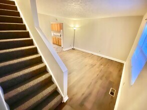 116 Main St, Unit A in Poca, WV - Building Photo - Building Photo