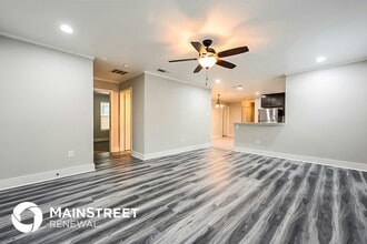 3923 Metropolitan Ave in Dallas, TX - Building Photo - Building Photo