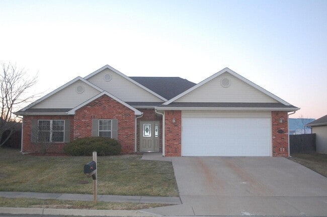 property at 5007 Craydon Dr