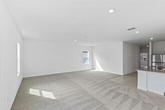 2254 Raven Rdg Rd in Minneola, FL - Foto de edificio - Building Photo