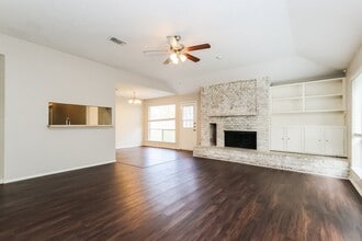 4606 Lost Lake Ln in Spring, TX - Building Photo - Building Photo