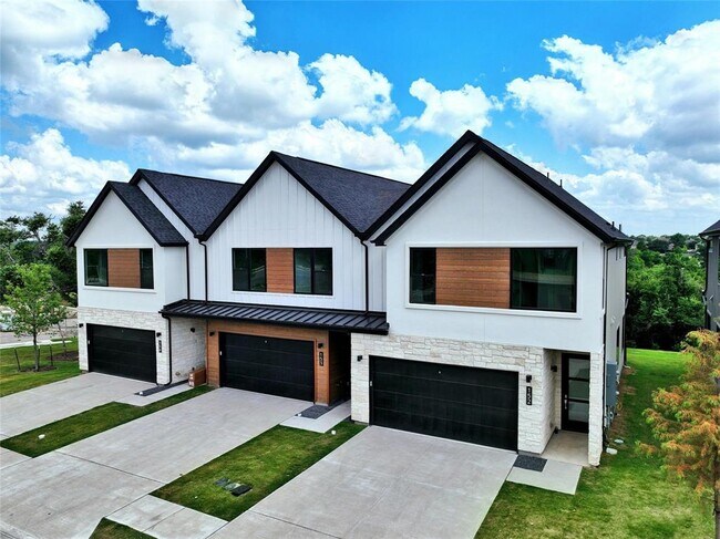590 Old Ml Rd in Cedar Park, TX - Building Photo - Building Photo