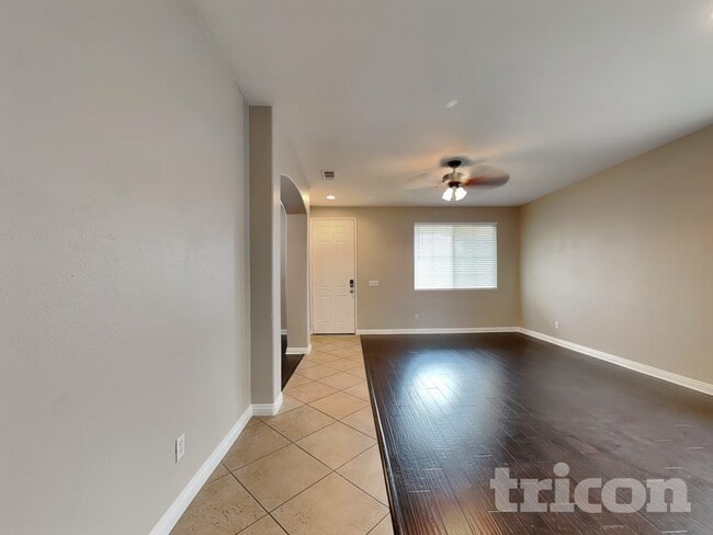 5741 Spice St in Lancaster, CA - Building Photo - Building Photo