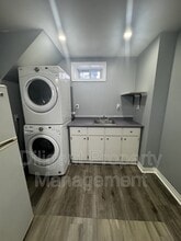 492 King George St in Peterborough, ON - Building Photo - Building Photo