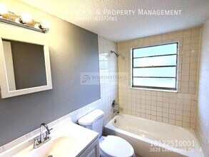 3828 Lakeshore Dr-Unit -A in Tampa, FL - Building Photo - Building Photo