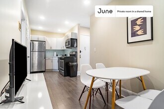 Room in Shared 2 bed/1 bath home in New York, NY - Foto de edificio - Building Photo