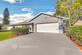 332 Dagama Ct in Kissimmee, FL - Foto de edificio - Building Photo