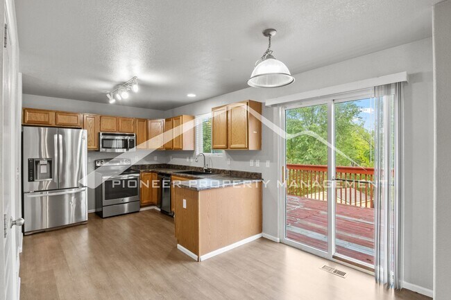 229 Audubon Dr in Colorado Springs, CO - Building Photo - Building Photo