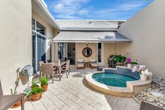 17162 Bermuda Village Dr in Boca Raton, FL - Building Photo - Building Photo