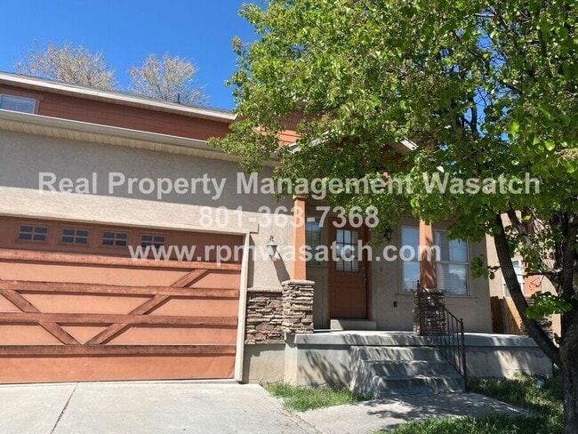 property at 3176 Designer Ct