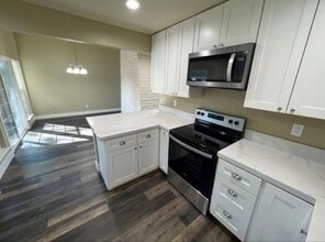 2500 Barbara Way in Turlock, CA - Building Photo - Building Photo