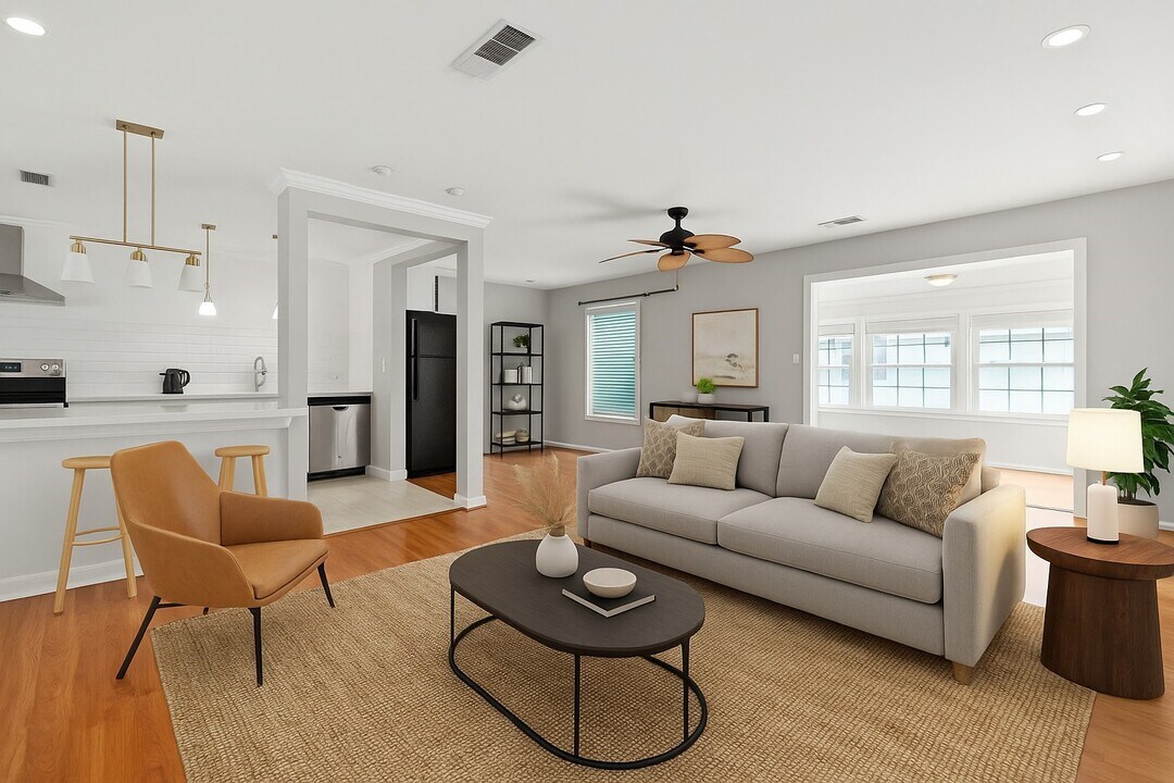 2824 Briarhurst Dr in Houston, TX - Foto de edificio