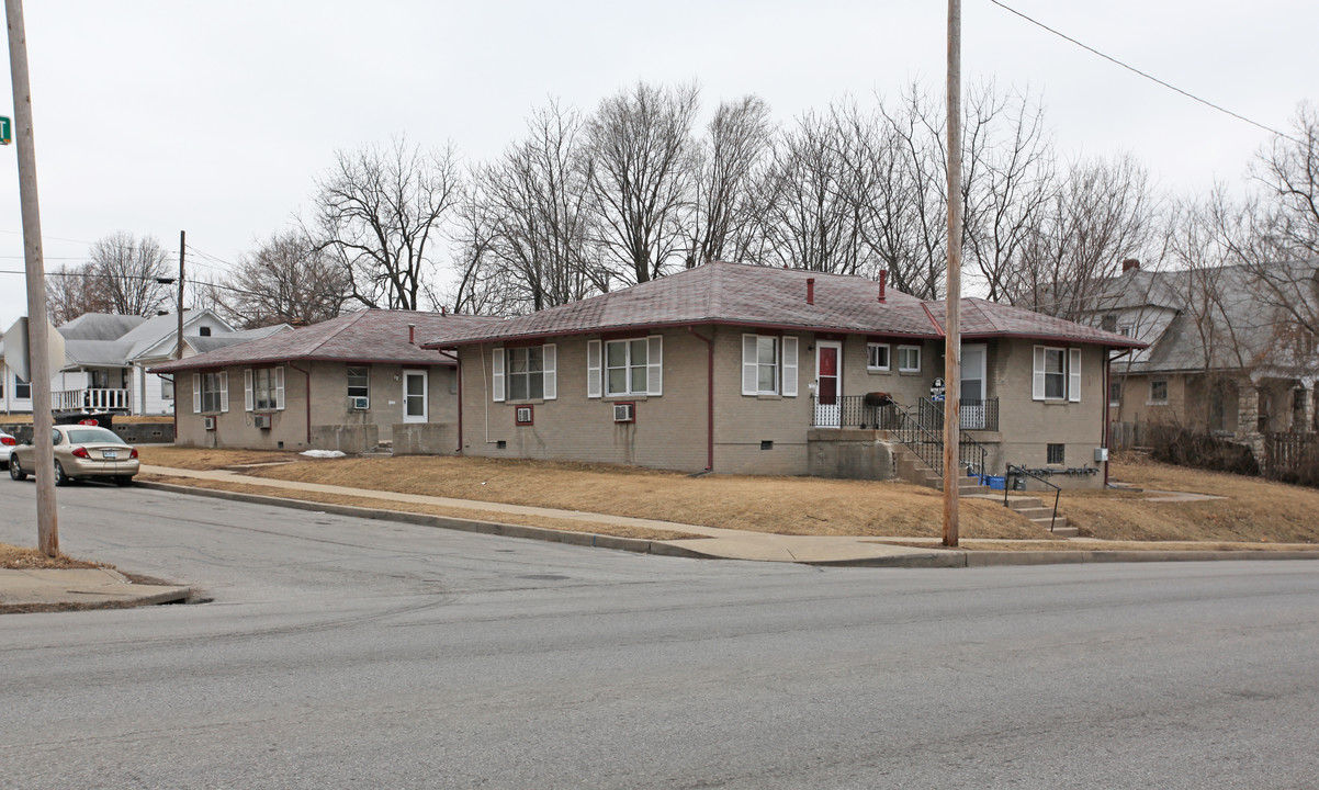 3100-3110 Kensington Ave in Kansas City, MO - Building Photo