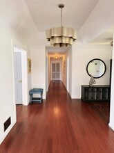 570 Bedford Rd in Mt Kisco, NY - Building Photo - Building Photo