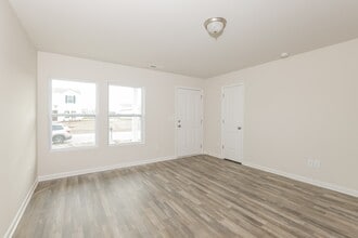 1265 Zoysia Dr in Rocky Mount, NC - Building Photo - Building Photo