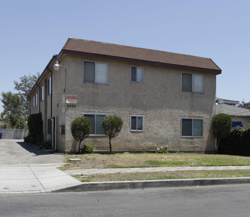 6936 Agnes Ave in North Hollywood, CA - Building Photo