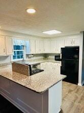 9 Averill Rd in Middleton, MA - Building Photo - Building Photo