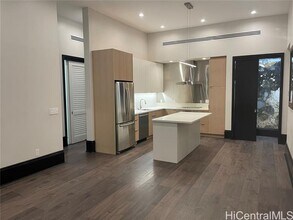 206 Merchant St in Honolulu, HI - Building Photo - Building Photo