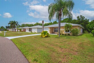 5740 Travelers Way in Fort Pierce, FL - Building Photo - Building Photo